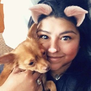 Meet your Posher, Laura